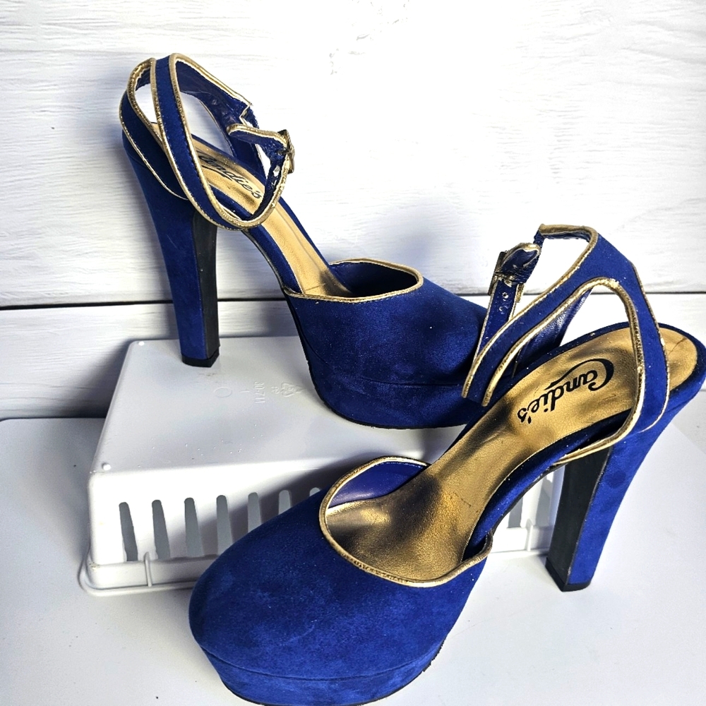 Candies Blue Faux Suede 5 Inch Platform Heels Size 7 M With Gold Trim - Picture 2 of 11